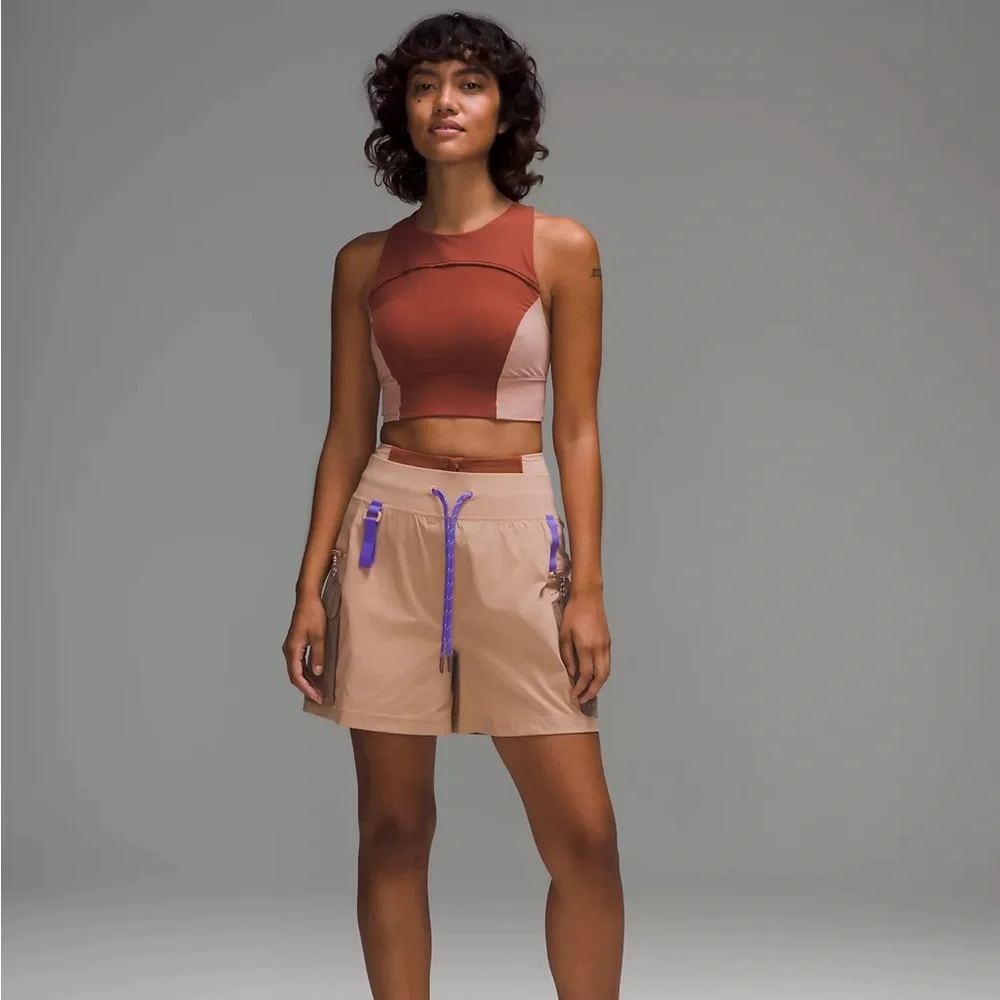 NWT Lululemon Multi-Pocket Cargo High-Rise Hiking Short 5" Size 2 - Picture 2 of 12